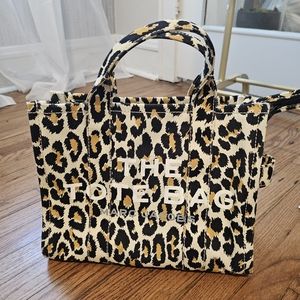 Marc Jacobs The Tote Bag Small